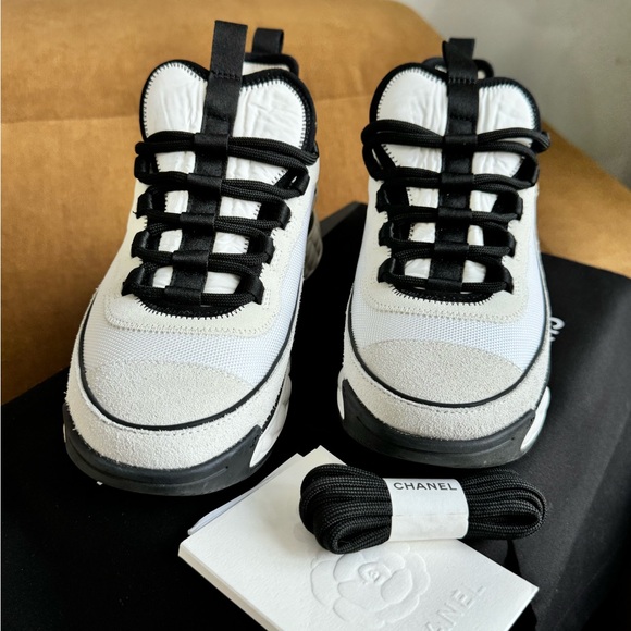 BNIB Chanel sneakers size 40 ($SOLD) - Picture 5 of 6